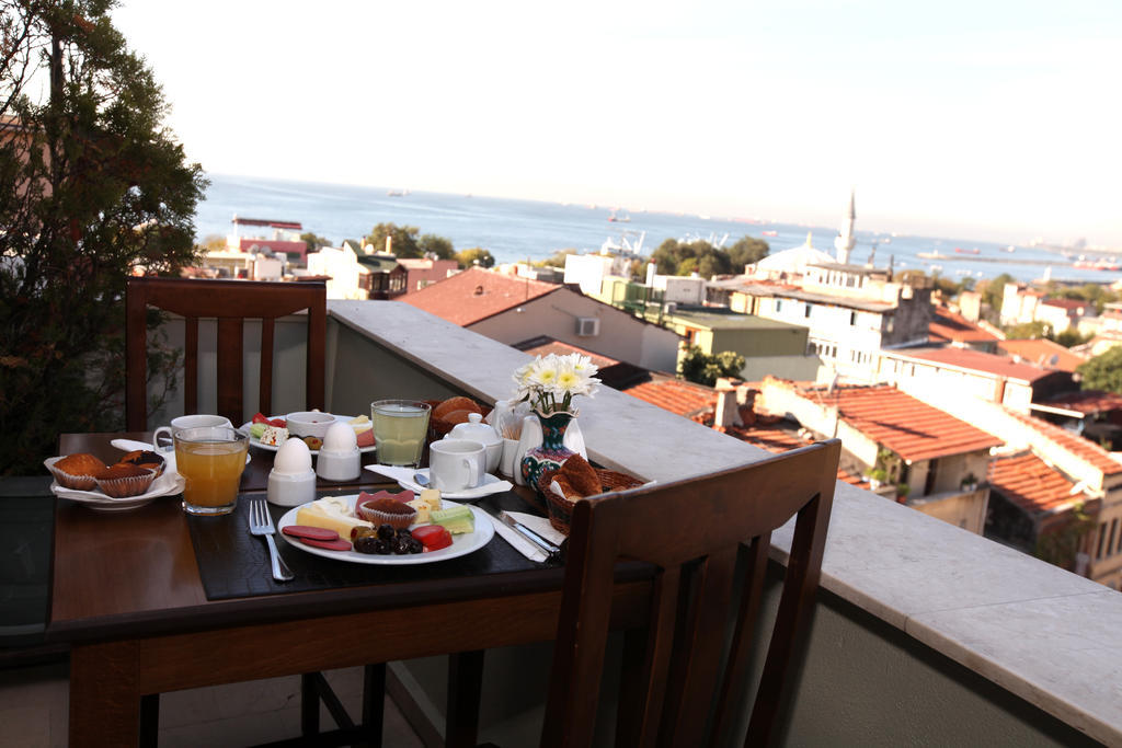Hotel Erguvan - Special Category Стамбул Екстер'єр фото